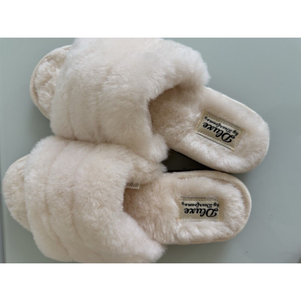 Dearfoams Deluxe Genuine Shearling Lamb Fur Slippers Ivory Cream Women’s Size 9